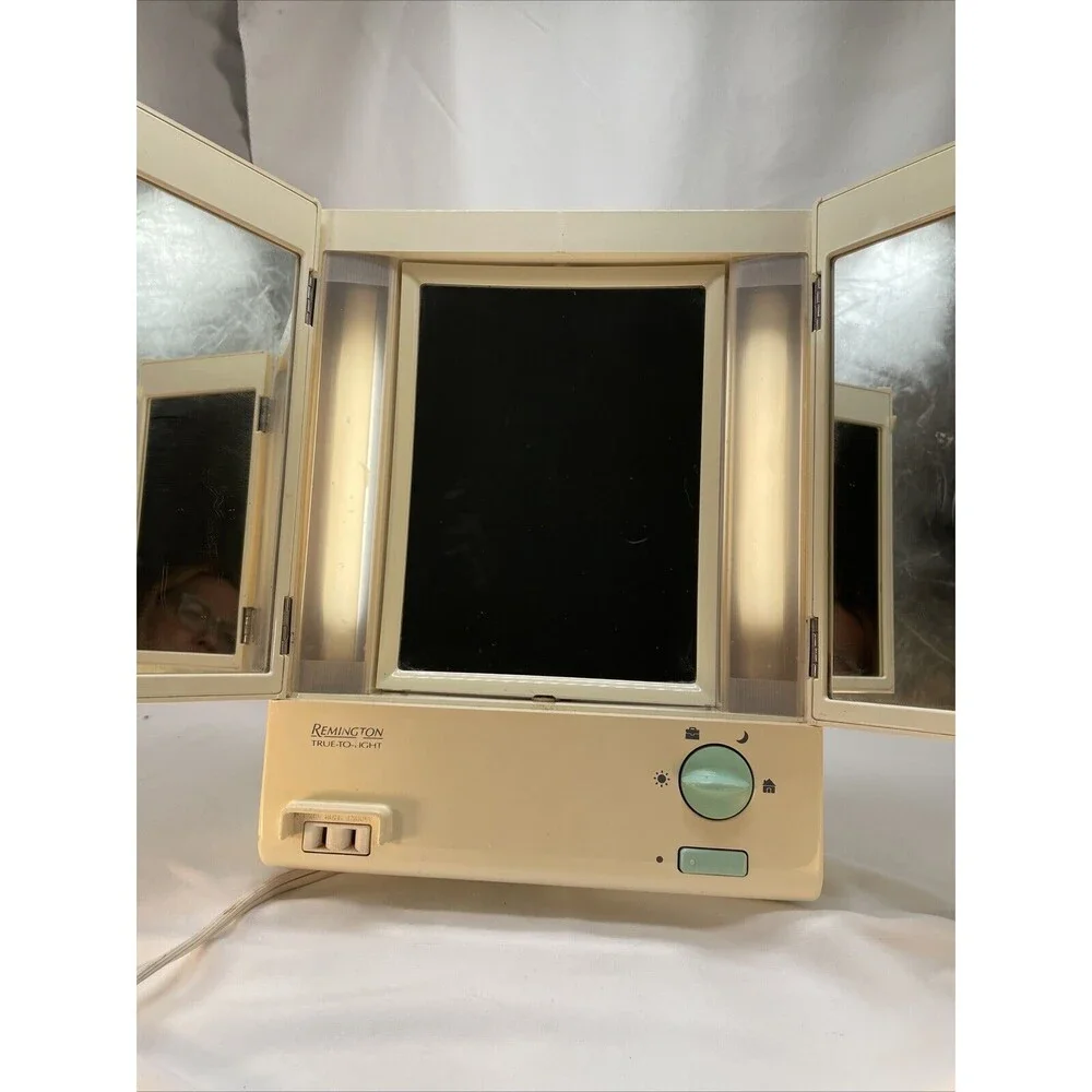 Remington True To Light 4 Way Lighted 2 Sided Magnified Makeup Mirror W/ Outlet